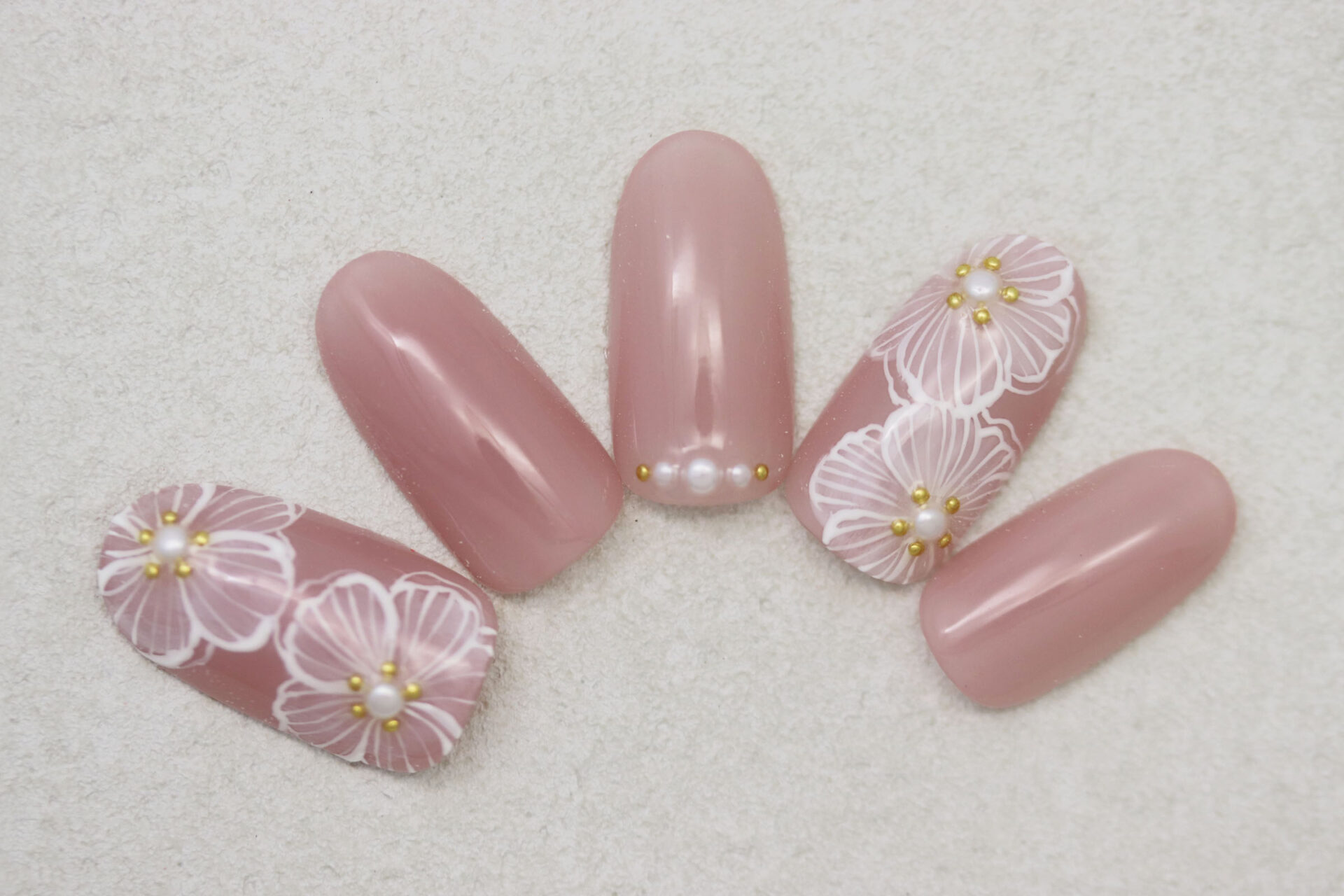 ネイルルージュ Nail Rouge 中野坂上のネイルサロン